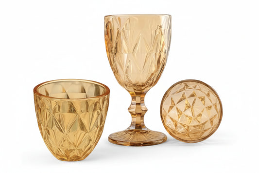 🥂 Set de 6 copas de vidrio ámbar 240ml: diseño elegante, resistente y perfecto para bebidas diarias o reuniones especiales. ¡Un toque retro que realza tu mesa!