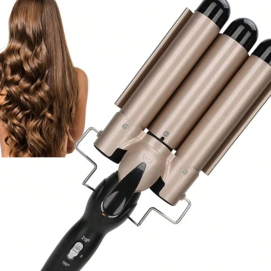 Rizadora Triple Barril 180°–210° Herramienta eléctrica para ondas definidas con temperatura ajustable de 180° a 210°. Diseño seguro anti-flama, ideal para peinados duraderos estilo francés en casa o barbería.