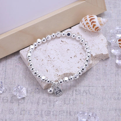 ✨Pulsera punk de plata 925 con cuentas geométricas e inscripción “Peace of Mind”. Diseño irregular y ajustable, ideal para mujer o niña. Joyería de moda perfecta como regalo especial.
