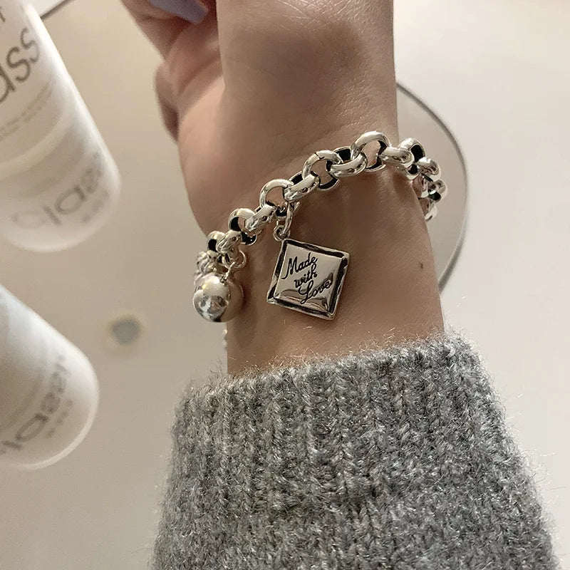 ✨Pulsera punk de plata 925 con cuentas geométricas e inscripción “Peace of Mind”. Diseño irregular y ajustable, ideal para mujer o niña. Joyería de moda perfecta como regalo especial.