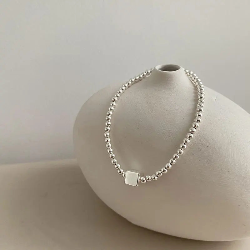 ✨Pulsera punk de plata 925 con cuentas geométricas e inscripción “Peace of Mind”. Diseño irregular y ajustable, ideal para mujer o niña. Joyería de moda perfecta como regalo especial.