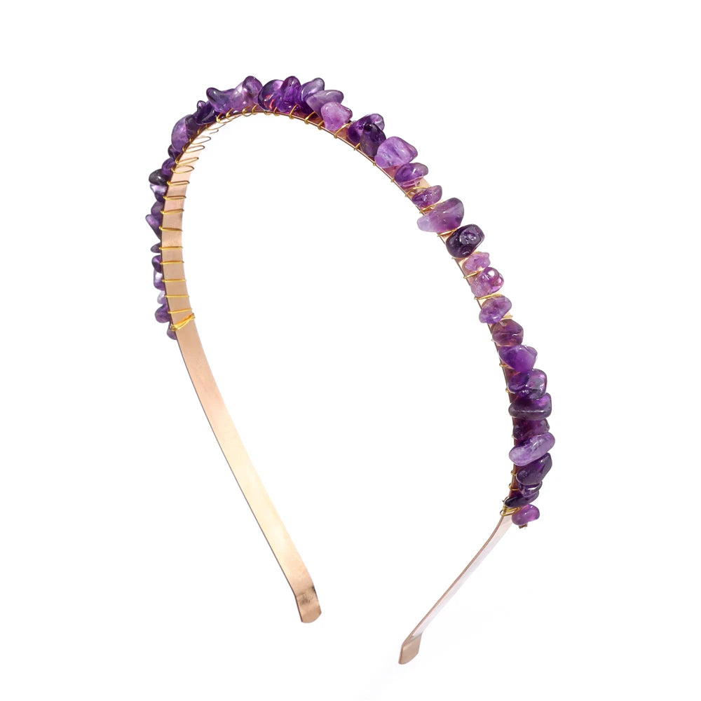 Diadema Piedras Naturales con Cristales  Descripción corta:   Headband con diseño irregular de amatistas y aguamarinas en cuentas tipo chip. Accesorio bohemio y elegante para mujer, ideal para darle un toque único a tu look en fiestas o uso diario.