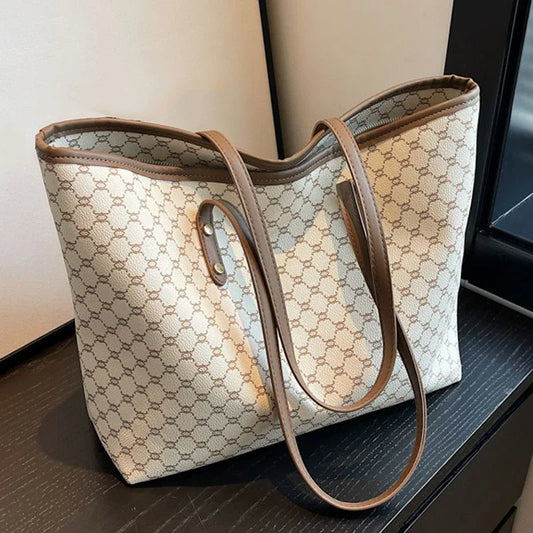 👜 Bolsa de hombro de gran capacidad para mujer, en piel PU suave. Diseño versátil y elegante, perfecta para el día a día, commuting y uso casual. ¡Comodidad y estilo en un solo accesorio!
