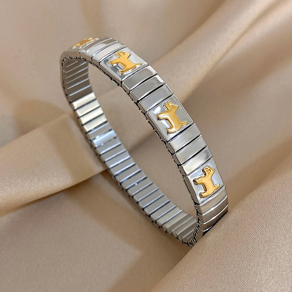 ✨ Pulsera vintage italiana charm elástica en acero inoxidable, con patrón de estrellas. Ajustable y elegante, ideal para mujeres que buscan estilo clásico con un toque moderno.