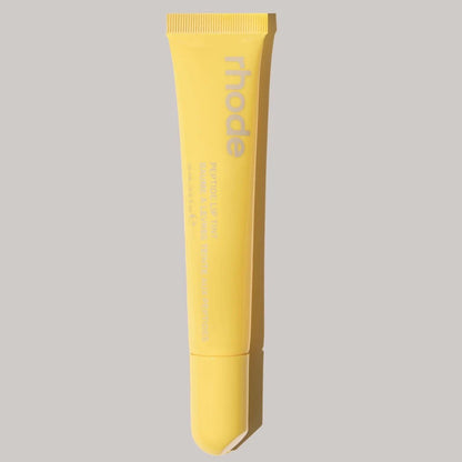 💄 RHODE Pocket Blush Stick: bálsamo hidratante 2 en 1 para labios y mejillas. Textura cremosa, fácil de aplicar y con acabado natural en polvo-rouge. ¡Color fresco y luminoso en segundos!
