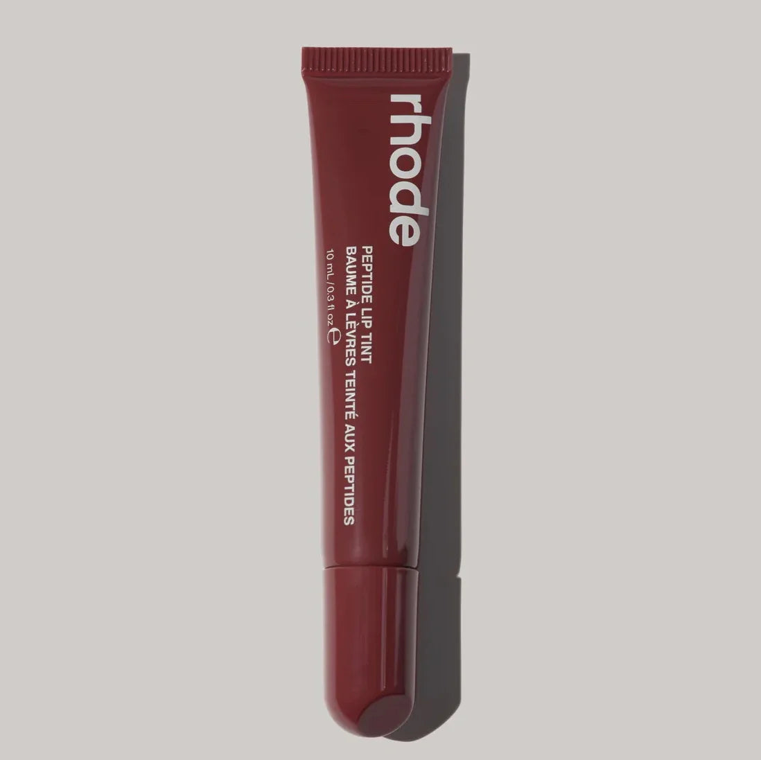 💄 RHODE Pocket Blush Stick: bálsamo hidratante 2 en 1 para labios y mejillas. Textura cremosa, fácil de aplicar y con acabado natural en polvo-rouge. ¡Color fresco y luminoso en segundos!