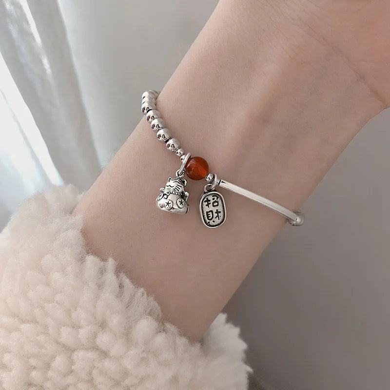 ✨Pulsera punk de plata 925 con cuentas geométricas e inscripción “Peace of Mind”. Diseño irregular y ajustable, ideal para mujer o niña. Joyería de moda perfecta como regalo especial.
