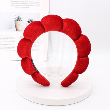 💆‍♀️ Diadema de spa acolchada en terciopelo: suave, cómoda y perfecta para lavar el rostro, retirar maquillaje o usar en la ducha. ¡Un accesorio elegante y práctico para tu rutina de cuidado facial!