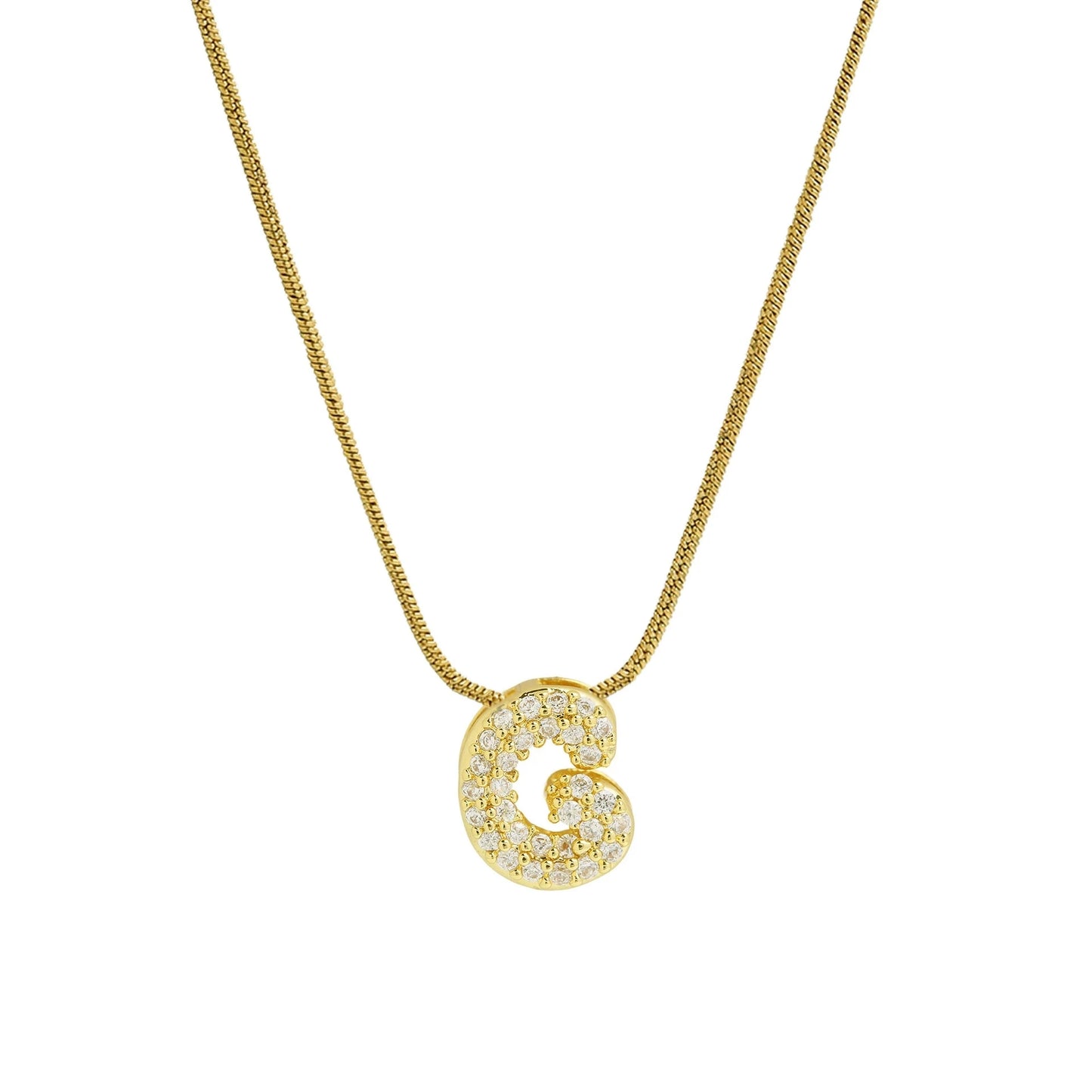 ✨ Collar inicial con letra inglesa, bañado en oro 18K y decorado con circonias incrustadas. Diseño puff/bubble llamativo, moderno y femenino, ideal para destacar tu estilo.