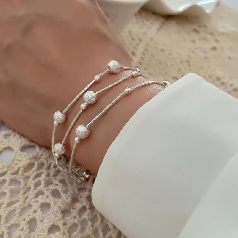 ✨Pulsera punk de plata 925 con cuentas geométricas e inscripción “Peace of Mind”. Diseño irregular y ajustable, ideal para mujer o niña. Joyería de moda perfecta como regalo especial.