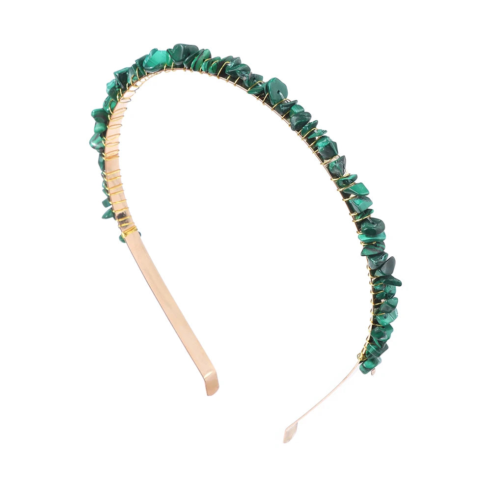 Diadema Piedras Naturales con Cristales  Descripción corta:   Headband con diseño irregular de amatistas y aguamarinas en cuentas tipo chip. Accesorio bohemio y elegante para mujer, ideal para darle un toque único a tu look en fiestas o uso diario.