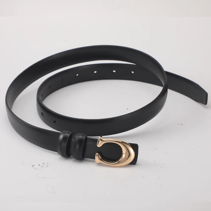 👗 Cinturón de moda para mujer, con hebilla en forma de C y acabado liso. Diseño elegante y reversible, ideal como regalo para mamá. Alta calidad y estilo sofisticado.