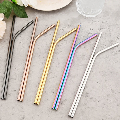 🥤 Set de popotes metálicos reutilizables en acero inoxidable 304, con cepillo de limpieza incluido. Coloridos, resistentes y perfectos para cócteles, vasos y bebidas diarias.