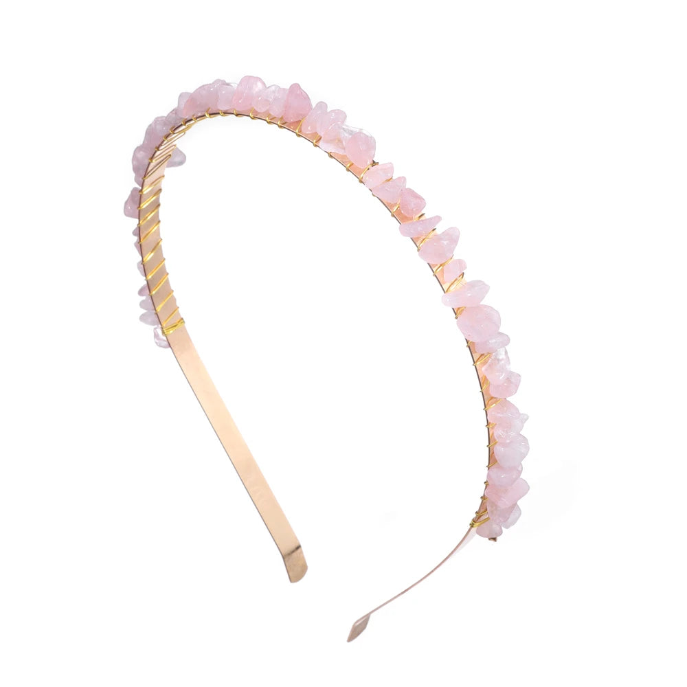 Diadema Piedras Naturales con Cristales  Descripción corta:   Headband con diseño irregular de amatistas y aguamarinas en cuentas tipo chip. Accesorio bohemio y elegante para mujer, ideal para darle un toque único a tu look en fiestas o uso diario.