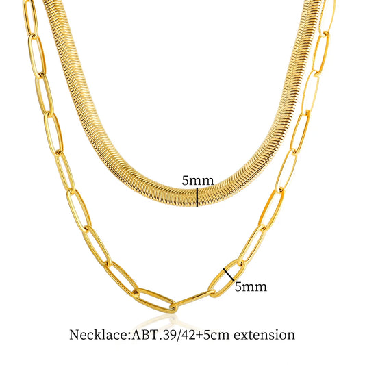 Collar punk vintage de doble capa con cadena de serpiente y colgante, acero inoxidable dorado, estilo choker grueso y moderno para mujer.